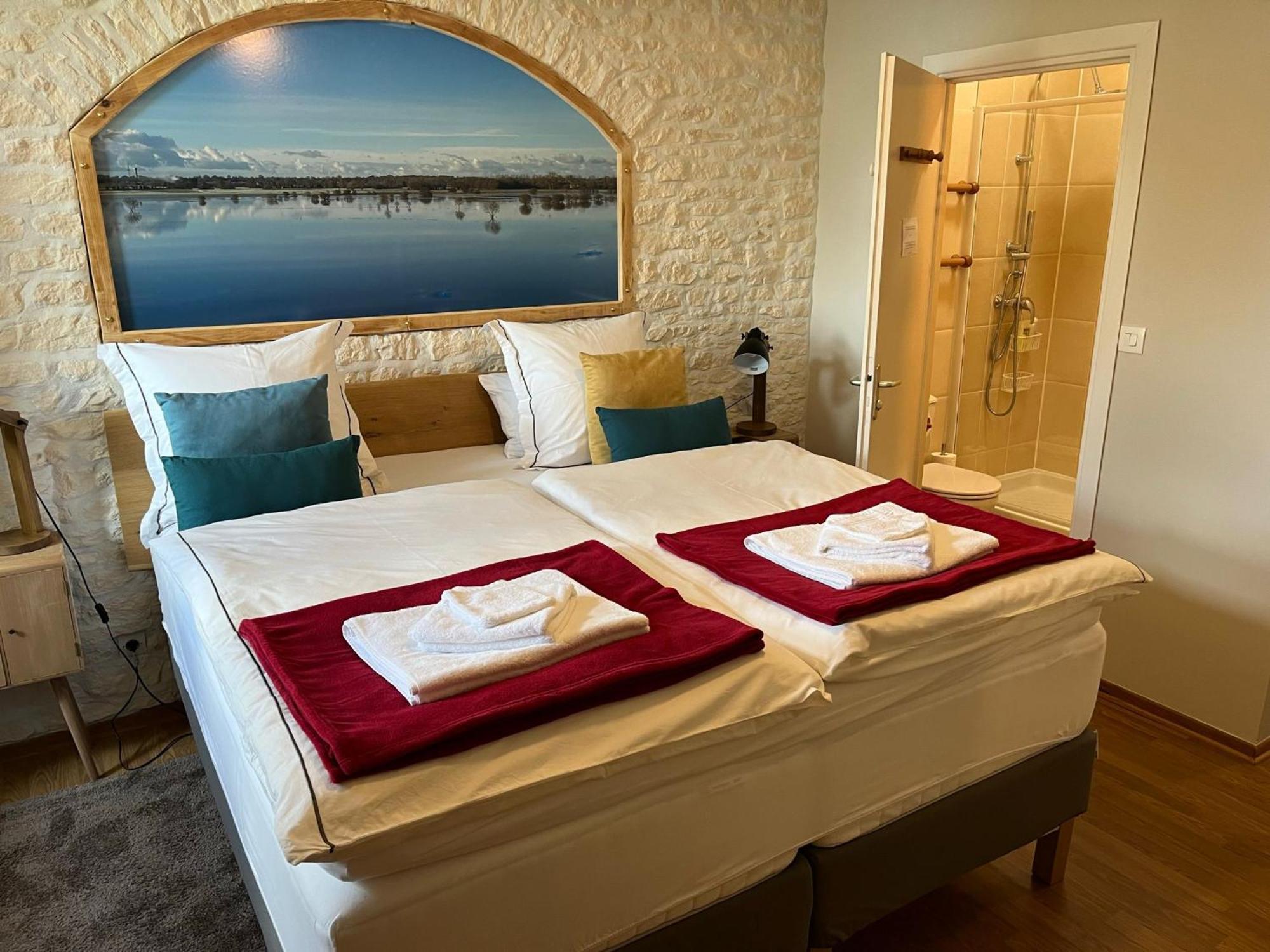 La Fiere Bridge Guest House Amfreville  Dış mekan fotoğraf